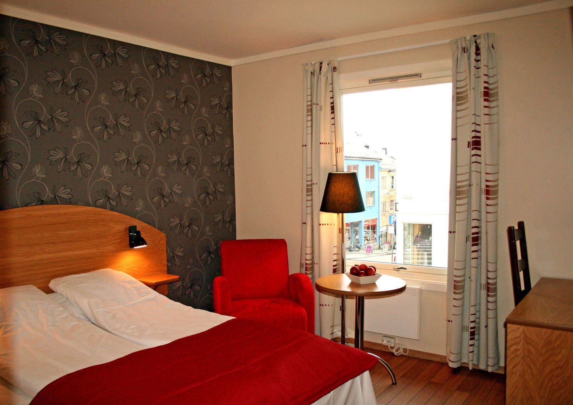 Astoria Hotel Kristiansund Zewnętrze zdjęcie